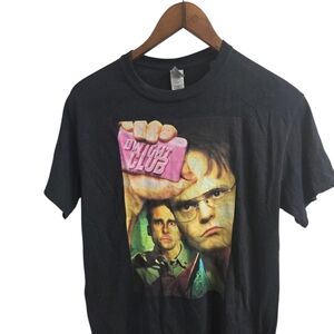 Gildan Black Graphic Tee with Bold Design